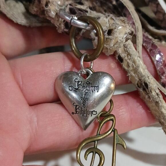 Rhythm & Rhyme metallic snake print fringe crossbody bag - Picture 3 of 8